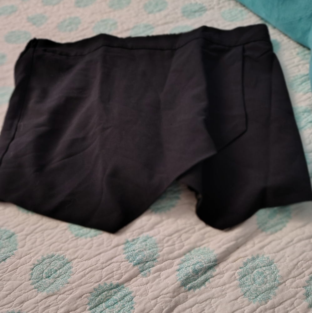 Heart Soul Black and Gold Skort